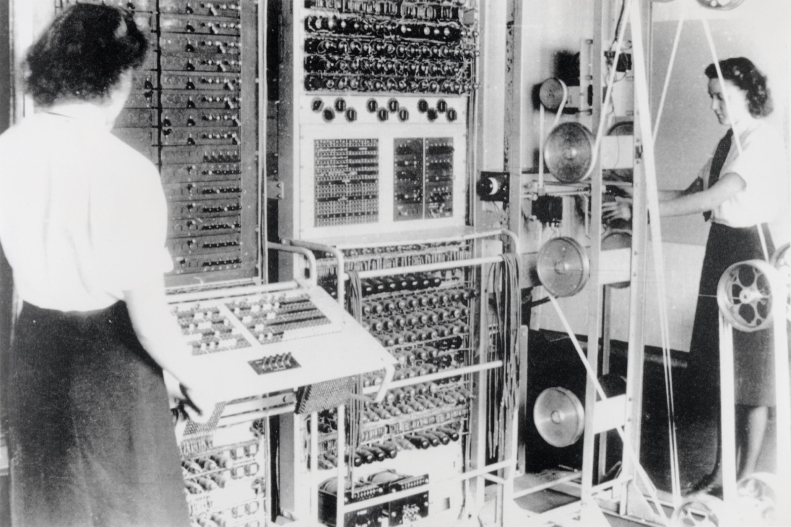 Wrens Dorothy Du Boisson and Elsie Booker operating a Colossus Mark 2 computer at Bletchley Park, 1943